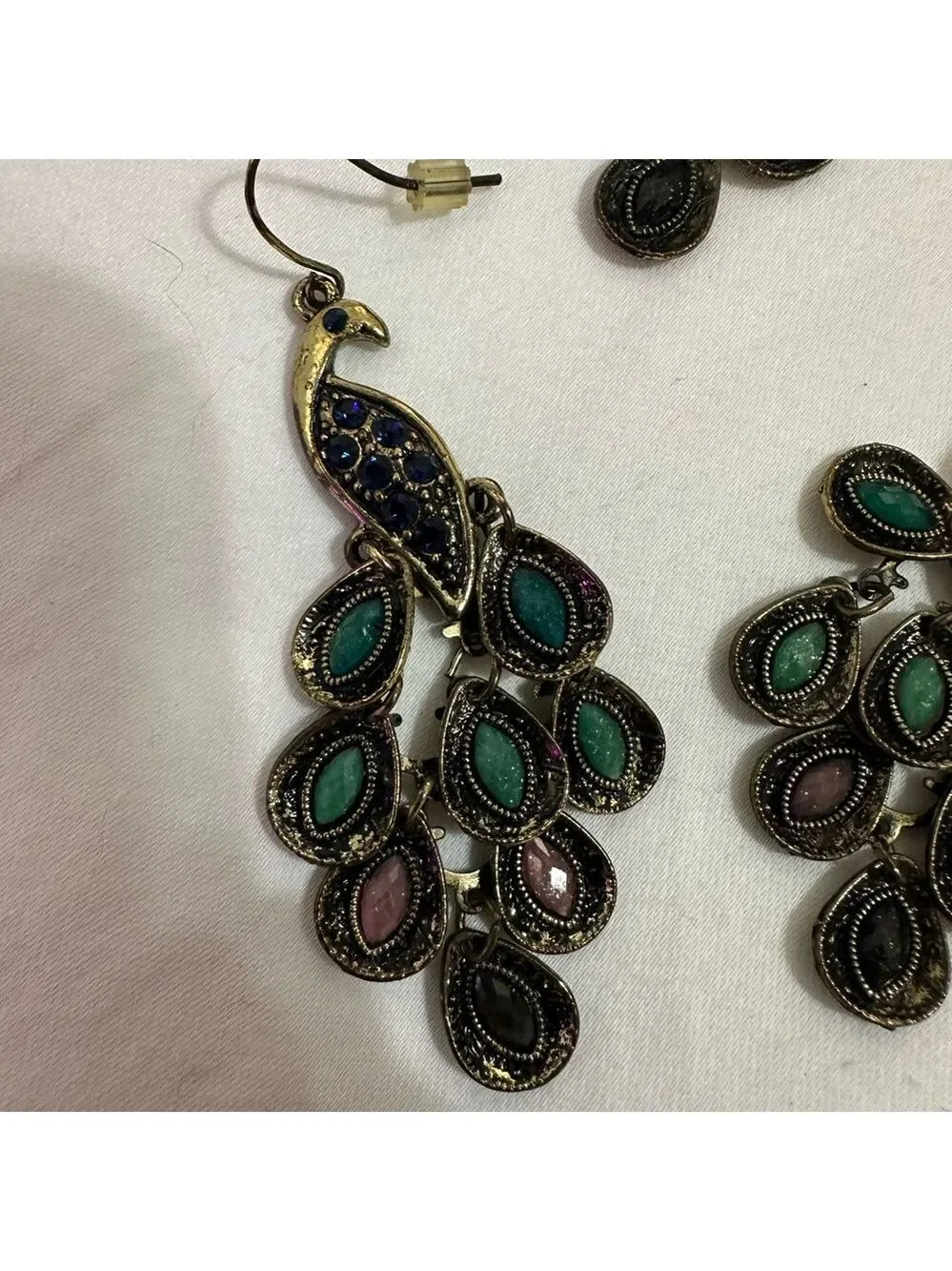 VINTAGE BOHEMIAN PEACOCK CHANDELIER EARRINGS & RING SET OCEAN HUES STATEMENT LUX